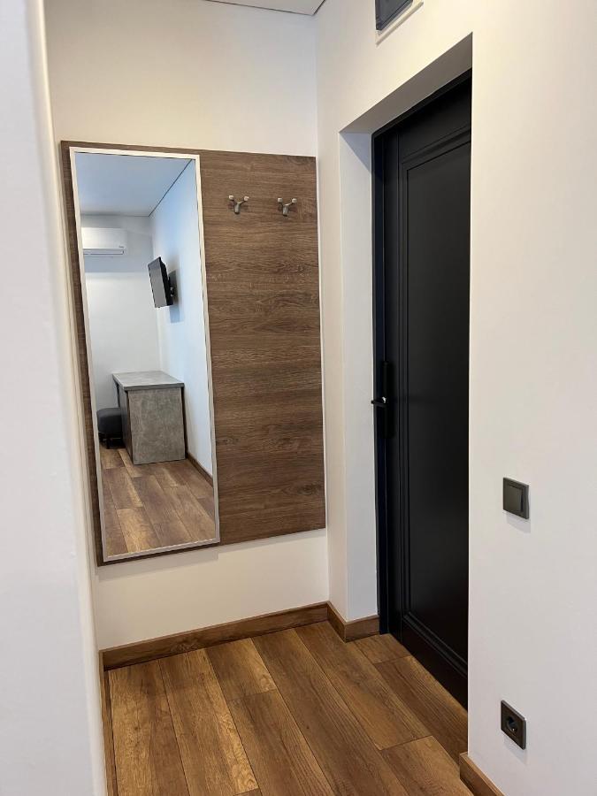 Готель Loft Wood Мукачево Екстер'єр фото